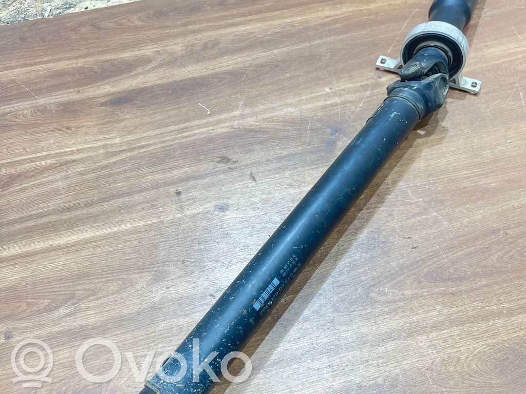 BMW 5 E60 E61 Kardanas komplekte 