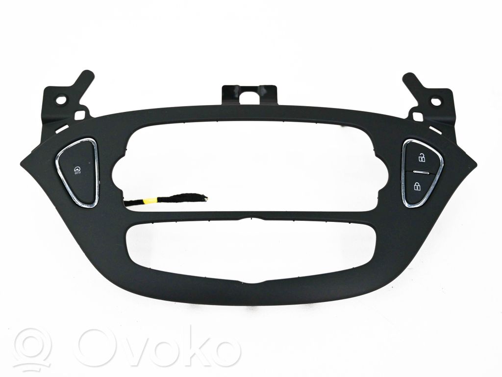 Opel Corsa E Radijos/ navigacijos apdaila 