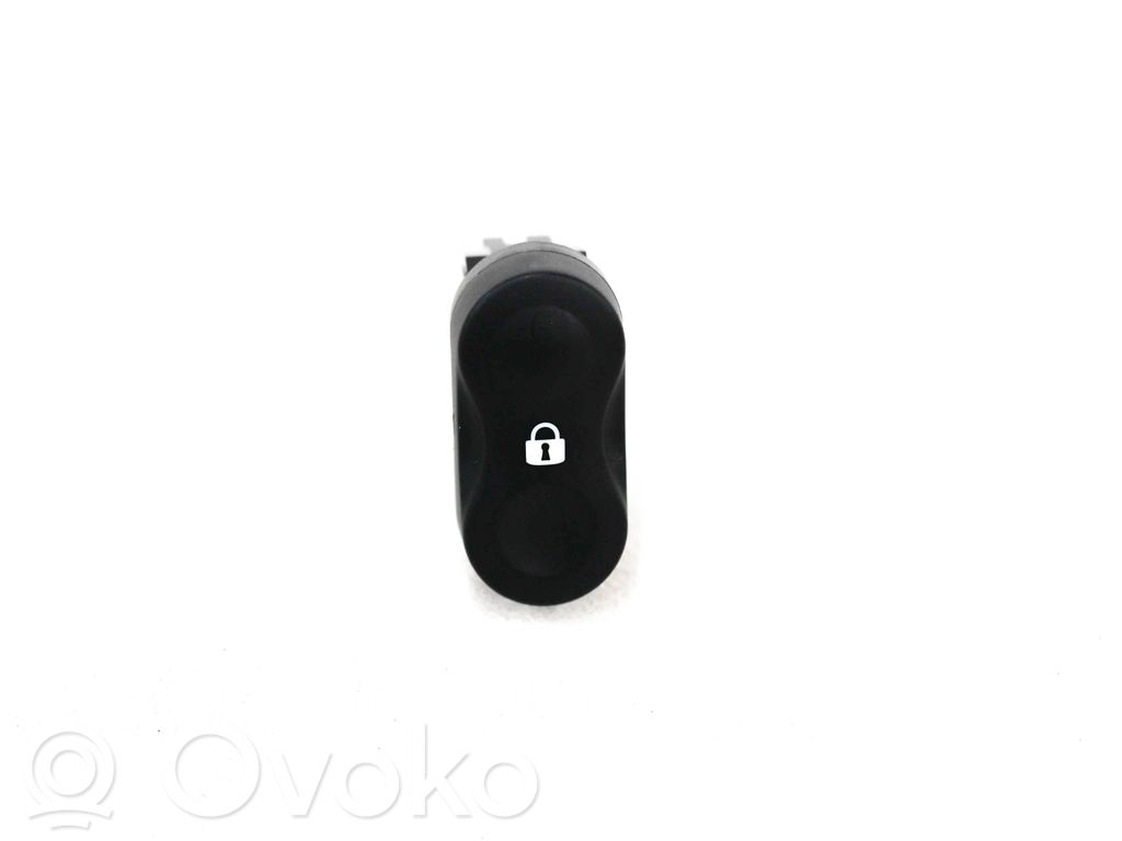 Dacia Sandero Central locking switch button 