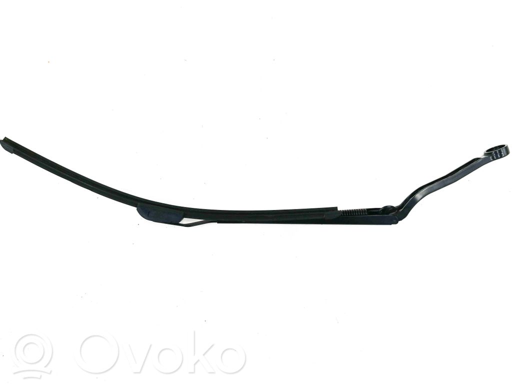 BMW X5 F15 Front wiper blade arm 