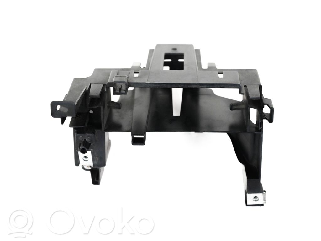 Mini One - Cooper R56 Engine control unit holder 