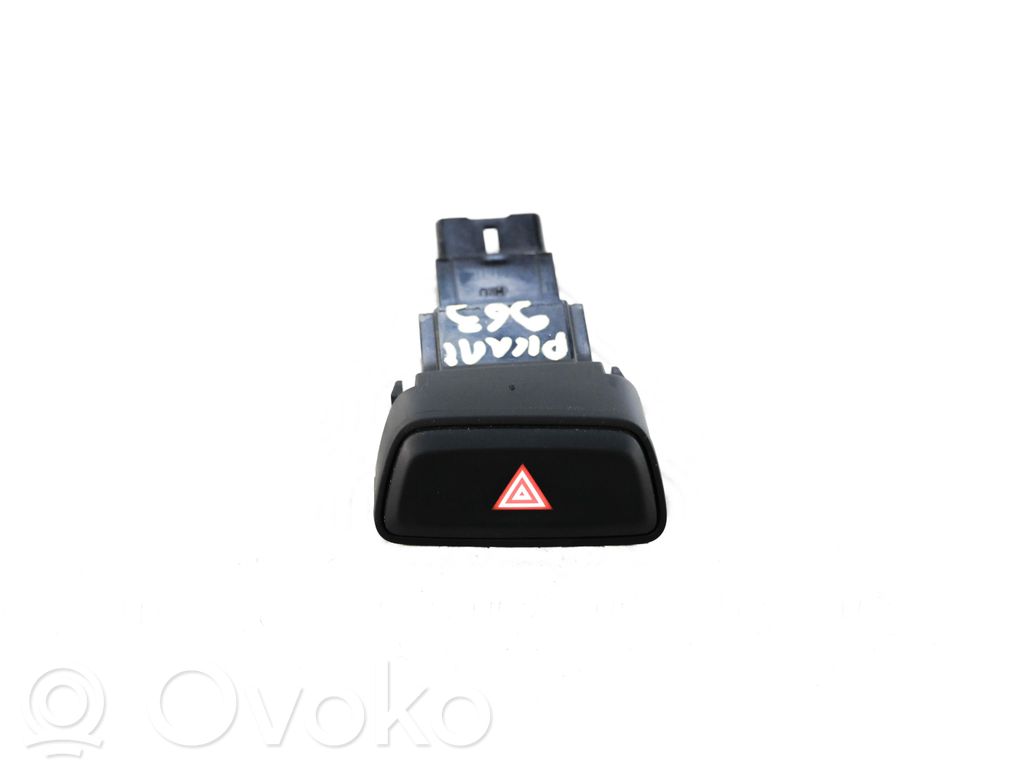 KIA Picanto Hazard light switch 