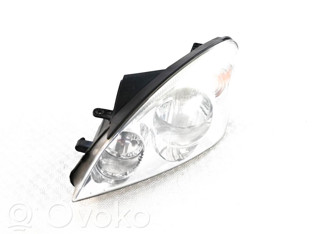 KIA Ceed Headlight/headlamp 