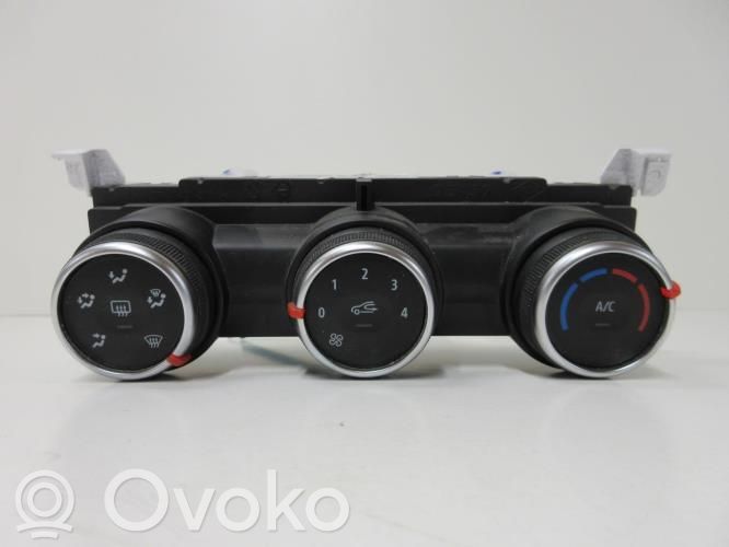 Renault Clio V Carcasa de montaje de la caja de climatización interior 