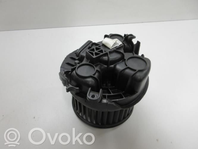 Citroen C2 Etuoven puhaltimen moottori 