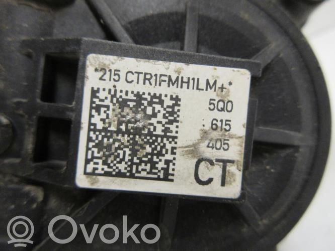 Volkswagen Golf VII Tylny zacisk hamulcowy 