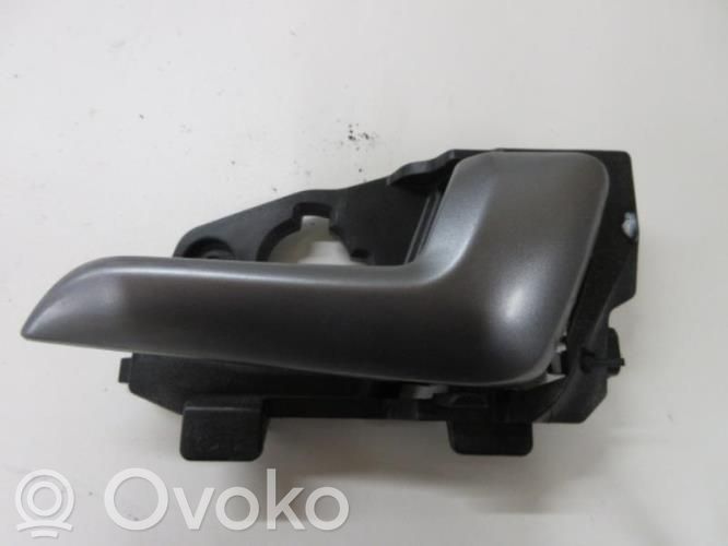KIA Rio Manecilla interna puerta trasera 