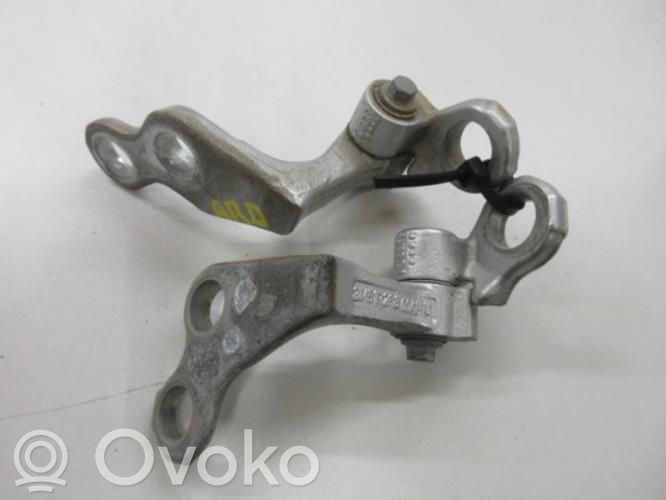 Ford Focus Ogranicznik drzwi tylnych 