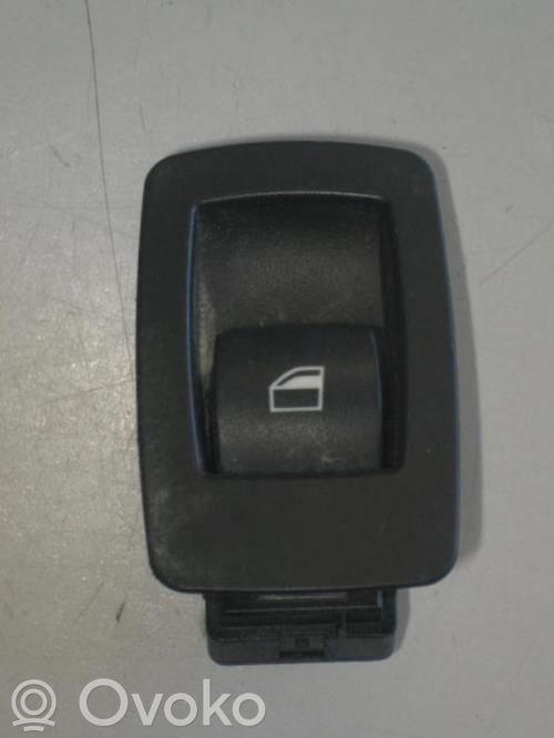 Sensor de la puerta delantera coupé   61319113773