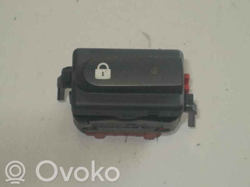 Renault Clio II Side middle window/glass 