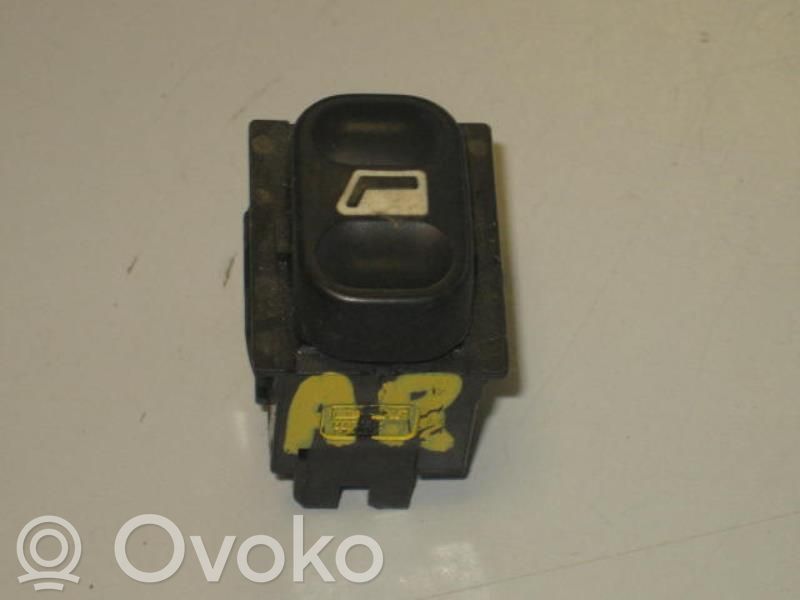 Peugeot 406 Rear door lock 