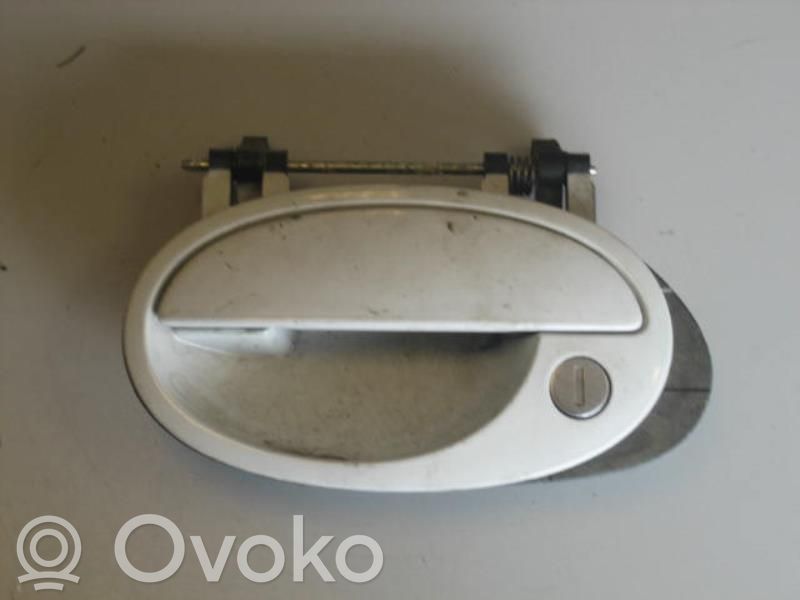Opel Commodore C Etuoven ulkokahva 