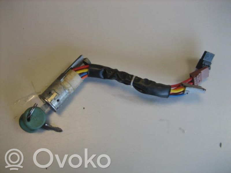 Peugeot 106 Virtalukko 