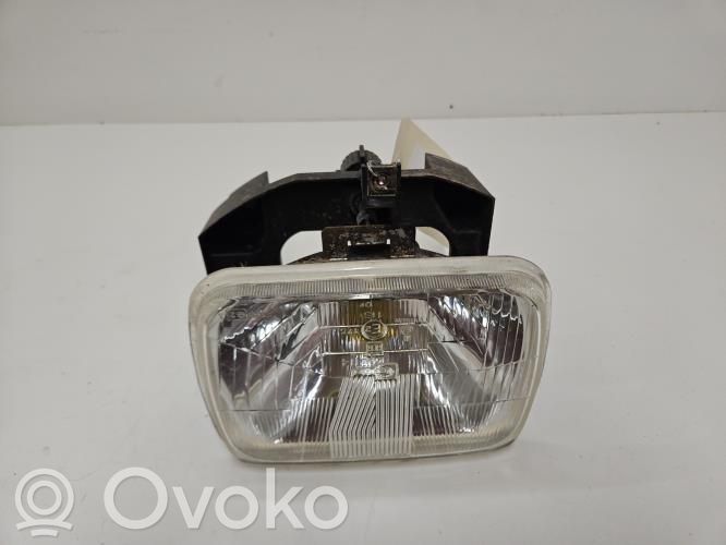 Renault Express Headlight/headlamp 