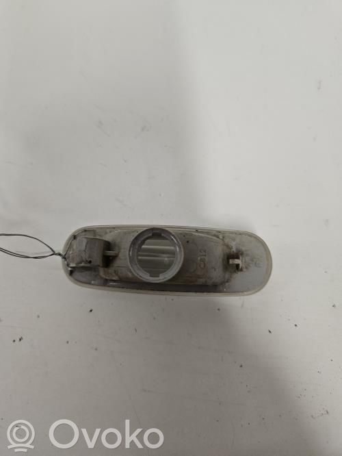 Peugeot Bipper Front fender indicator light 