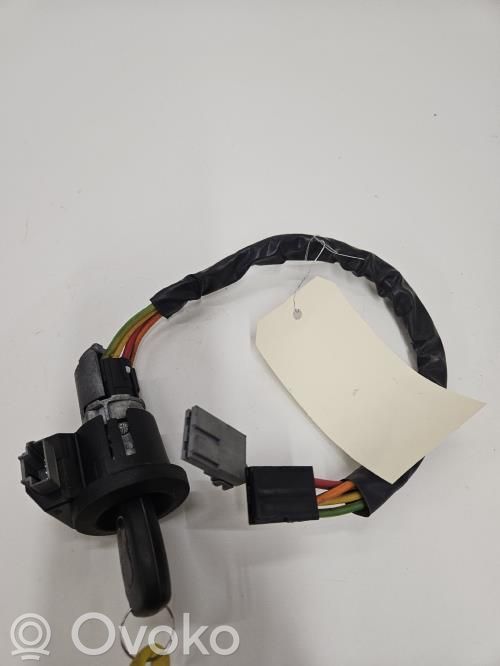 Renault Kangoo I Ignition lock 