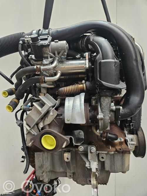 Engine   8201246258