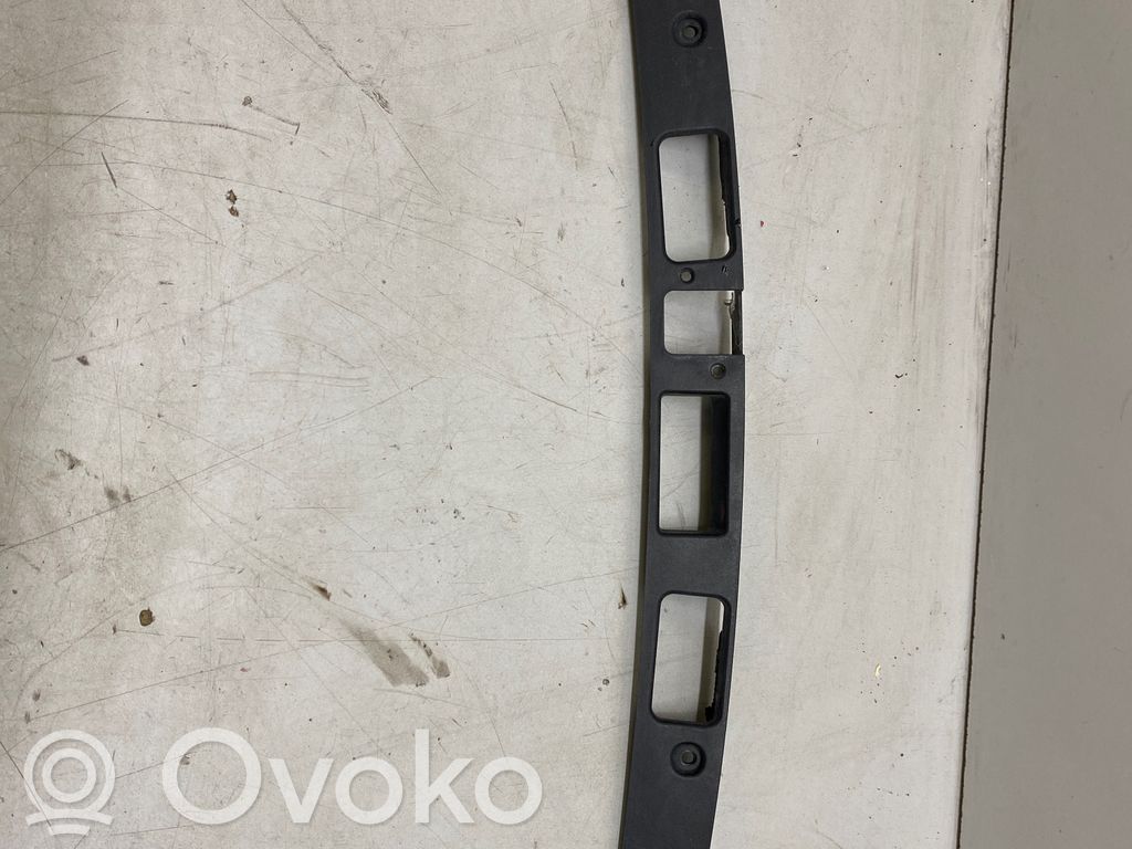 Tesla Model X Galinio dangčio numerio apšvietimo juosta 