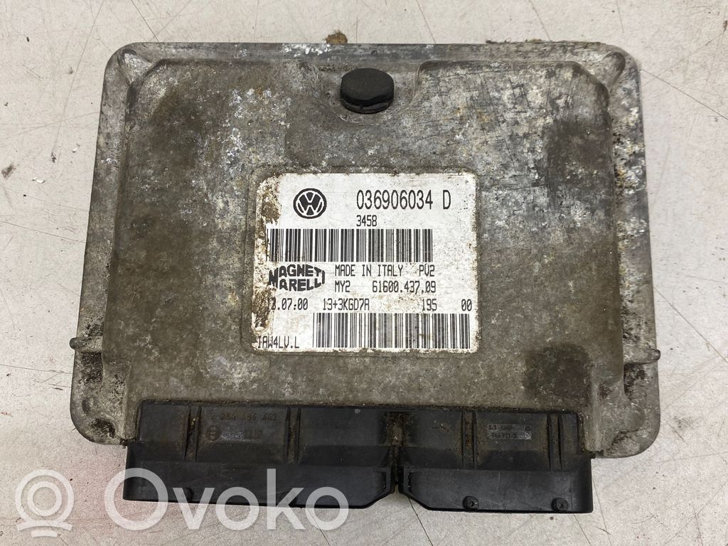 Volkswagen Golf IV Sterownik / Moduł ECU 