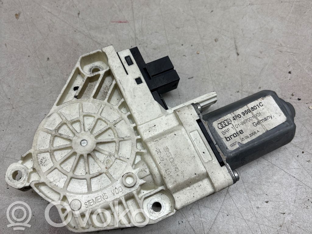 Audi A6 S6 C6 4F Galinis varikliukas langų pakėlėjo 