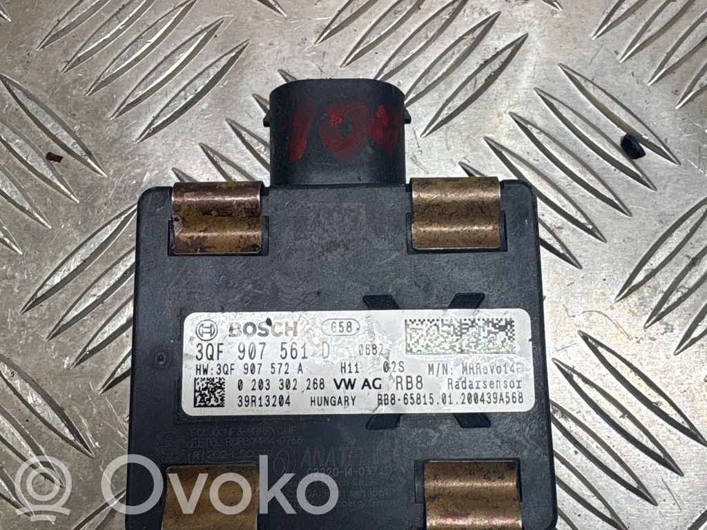 Volkswagen Golf VI Distronic sensor radar 