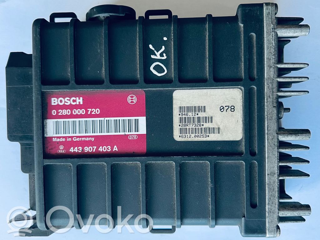 Volkswagen PASSAT B3 Engine control unit/module 
