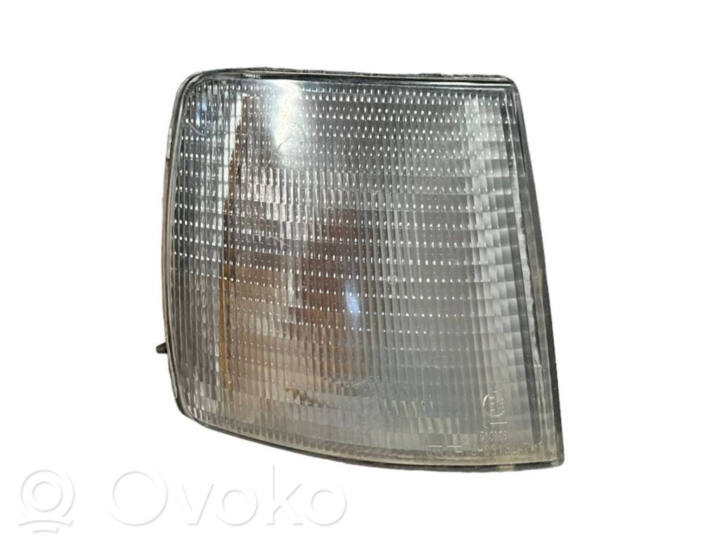 Volkswagen PASSAT B3 Front indicator light 