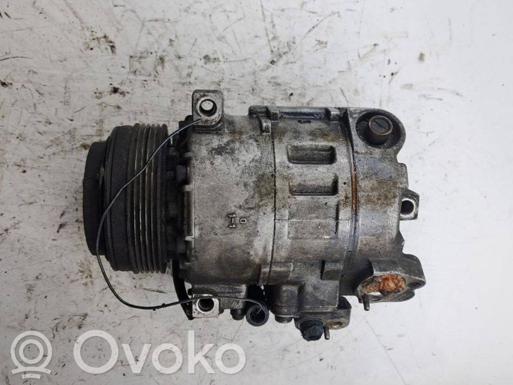 BMW 7 E38 Air conditioning (A/C) compressor (pump) 