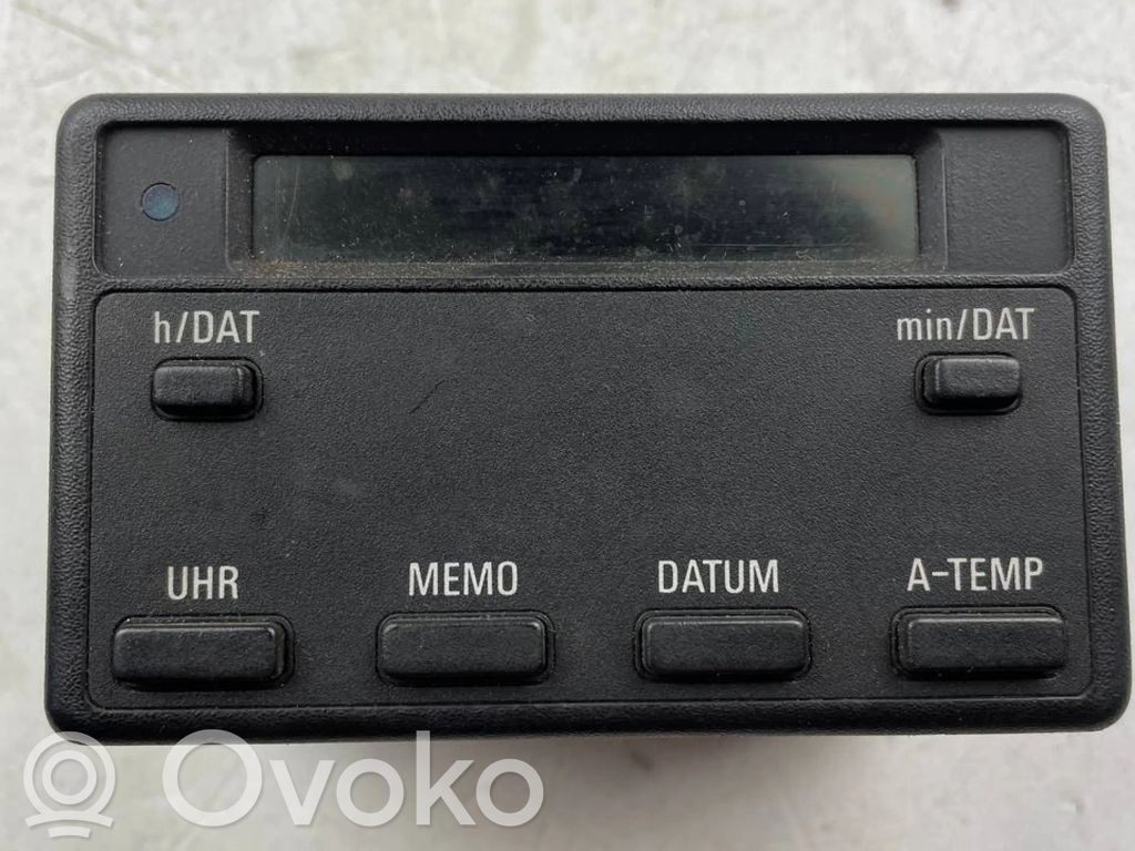 BMW 7 E32 Screen/display/small screen 