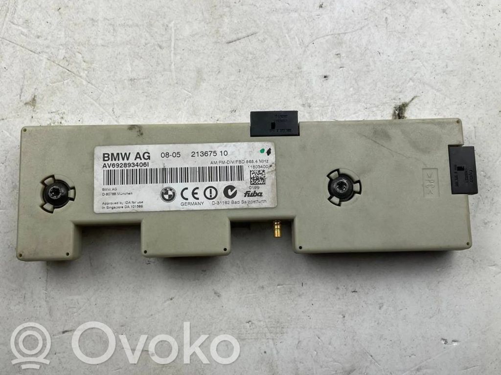 BMW 3 E90 E91 Aerial antenna amplifier 