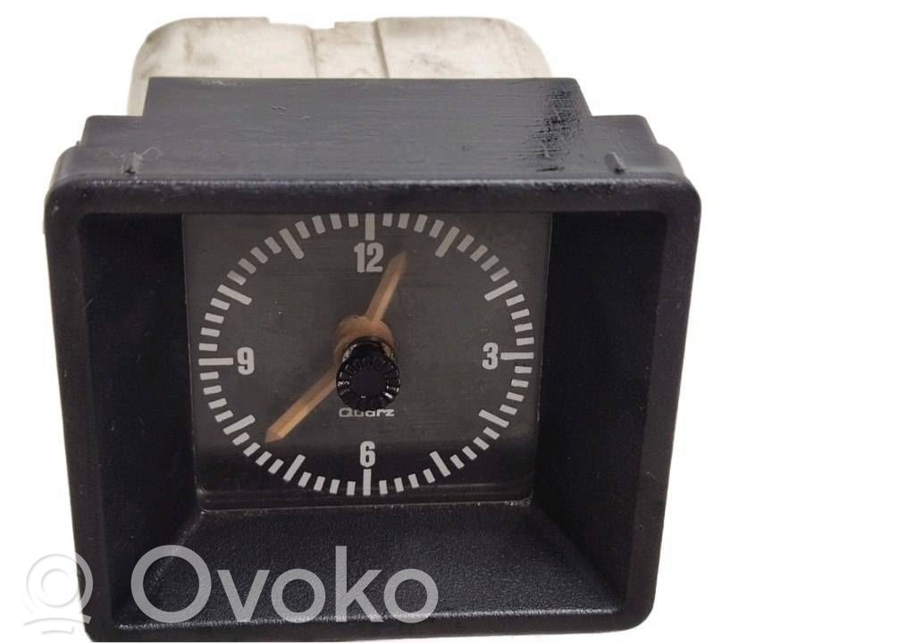 Opel Kadett E Screen/display/small screen 
