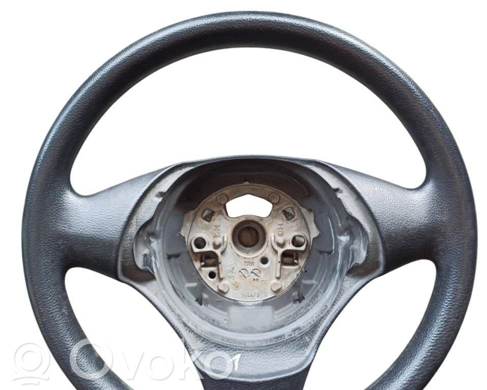 Steering wheel   676307603