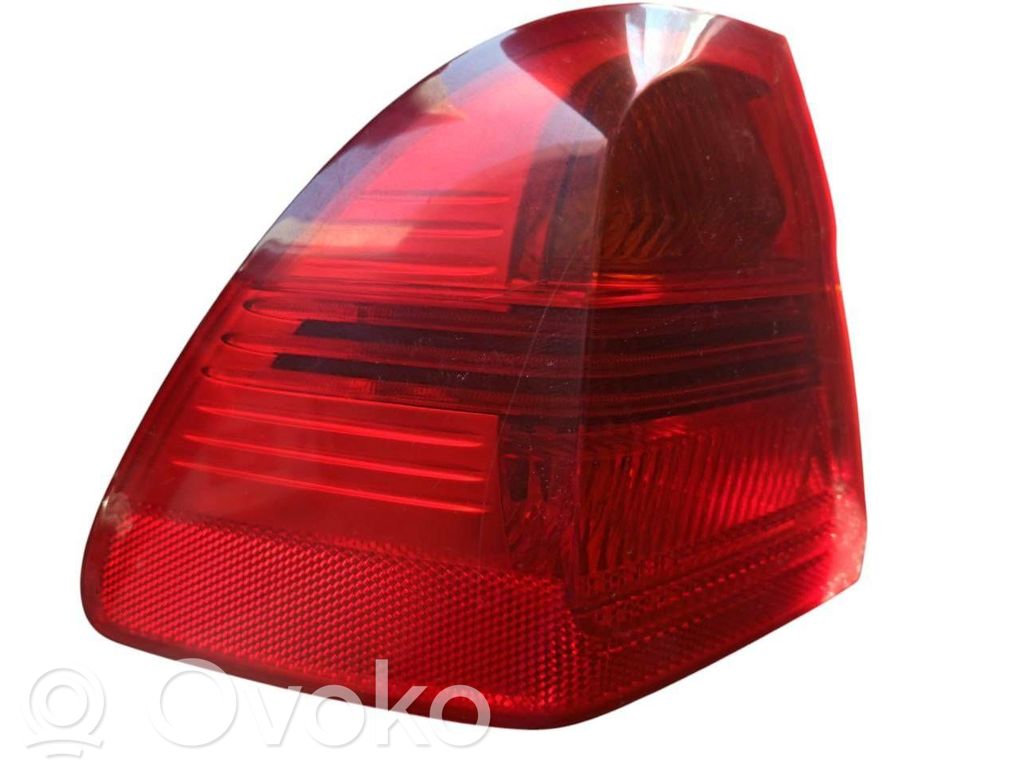 Rear/tail lights   7160061