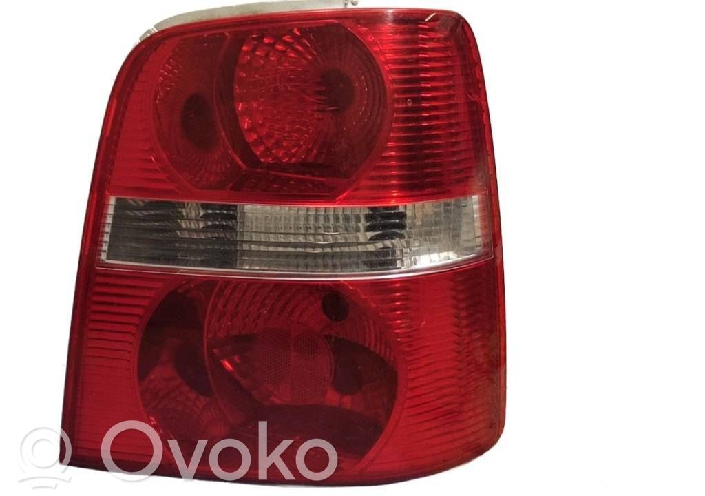 Volkswagen Touran I Lampa tylna 