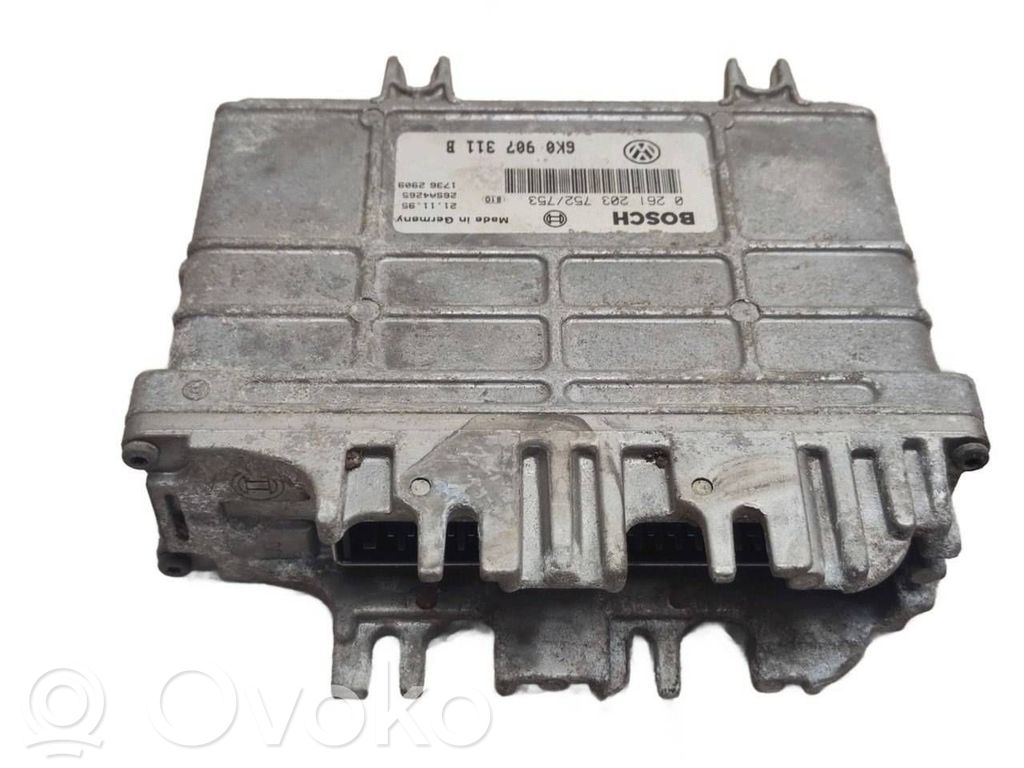 Volkswagen Polo III 6N 6N2 6NF Engine control unit/module 