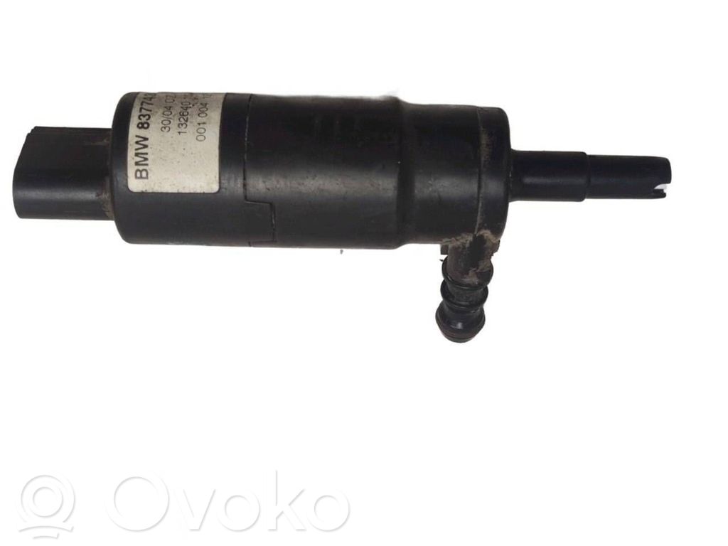 BMW 5 E60 E61 Headlight washer pump 