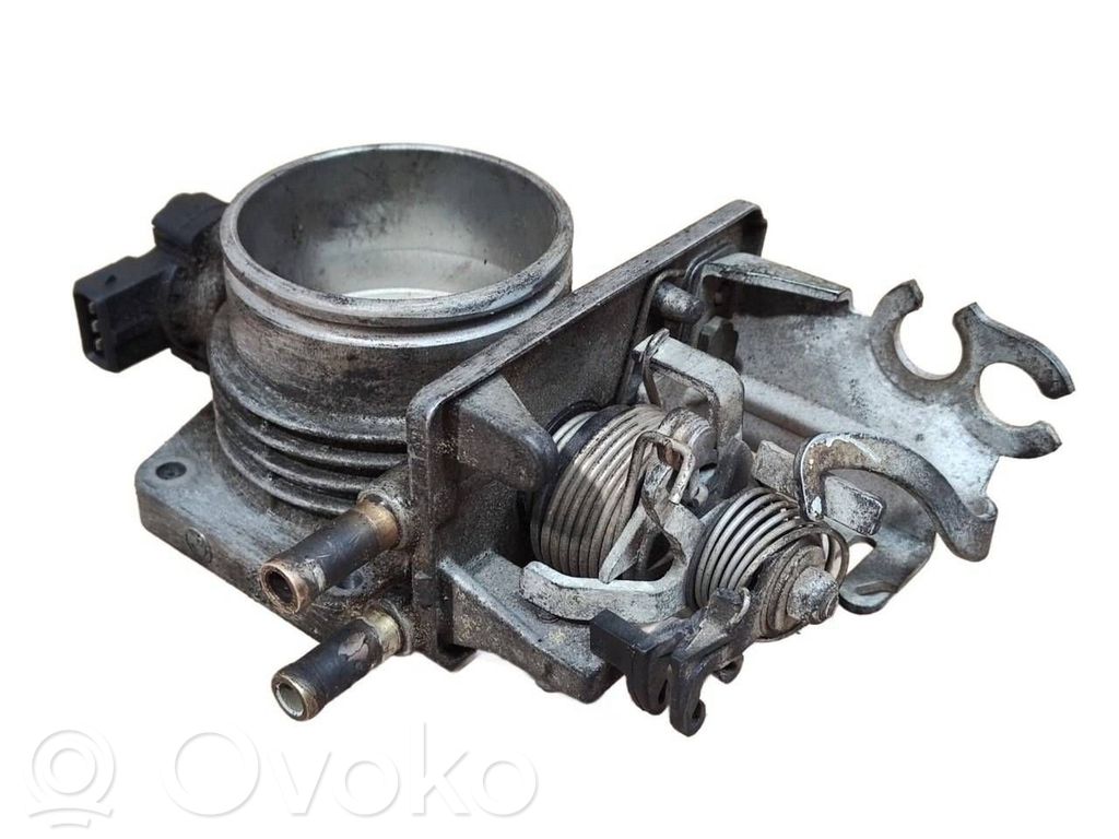 BMW 5 E39 Throttle valve 