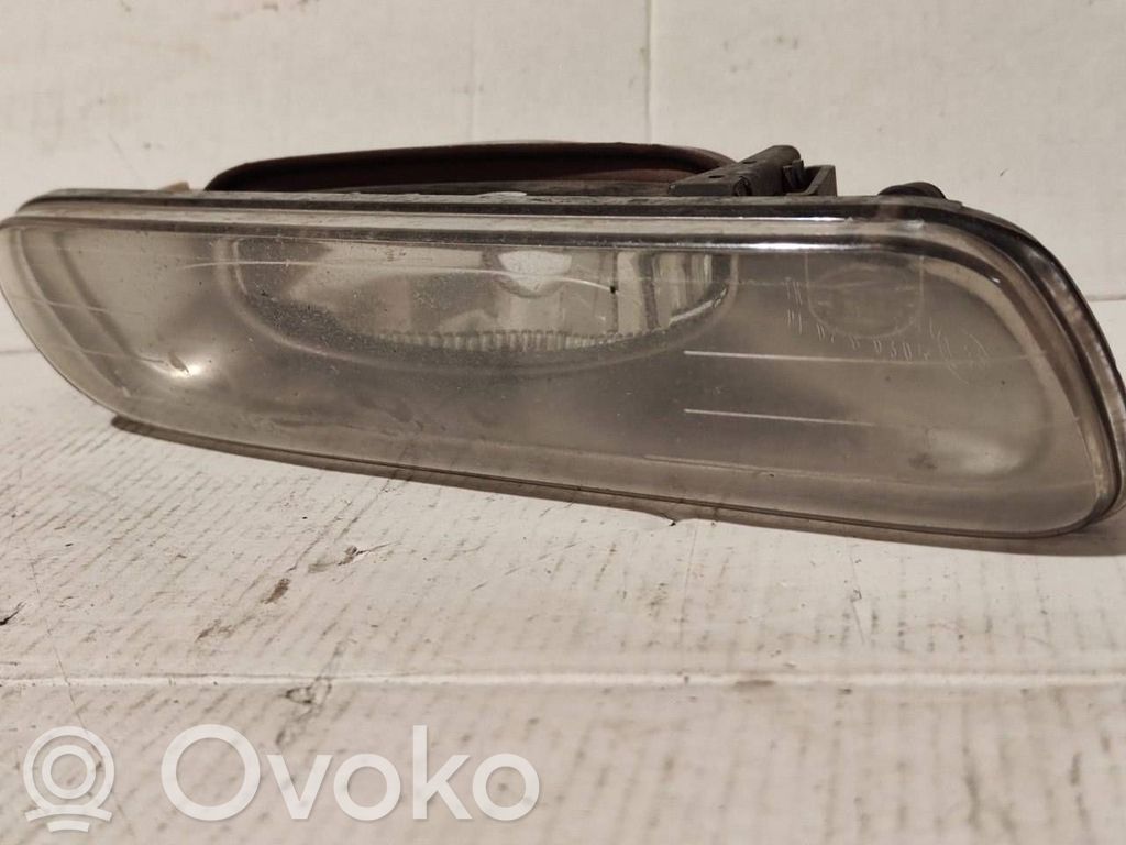 BMW 3 E46 Miglas lukturis priekšā 