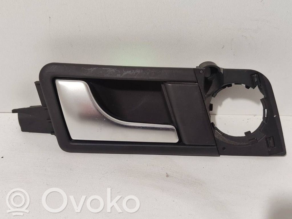 Audi A2 Rear door interior handle 