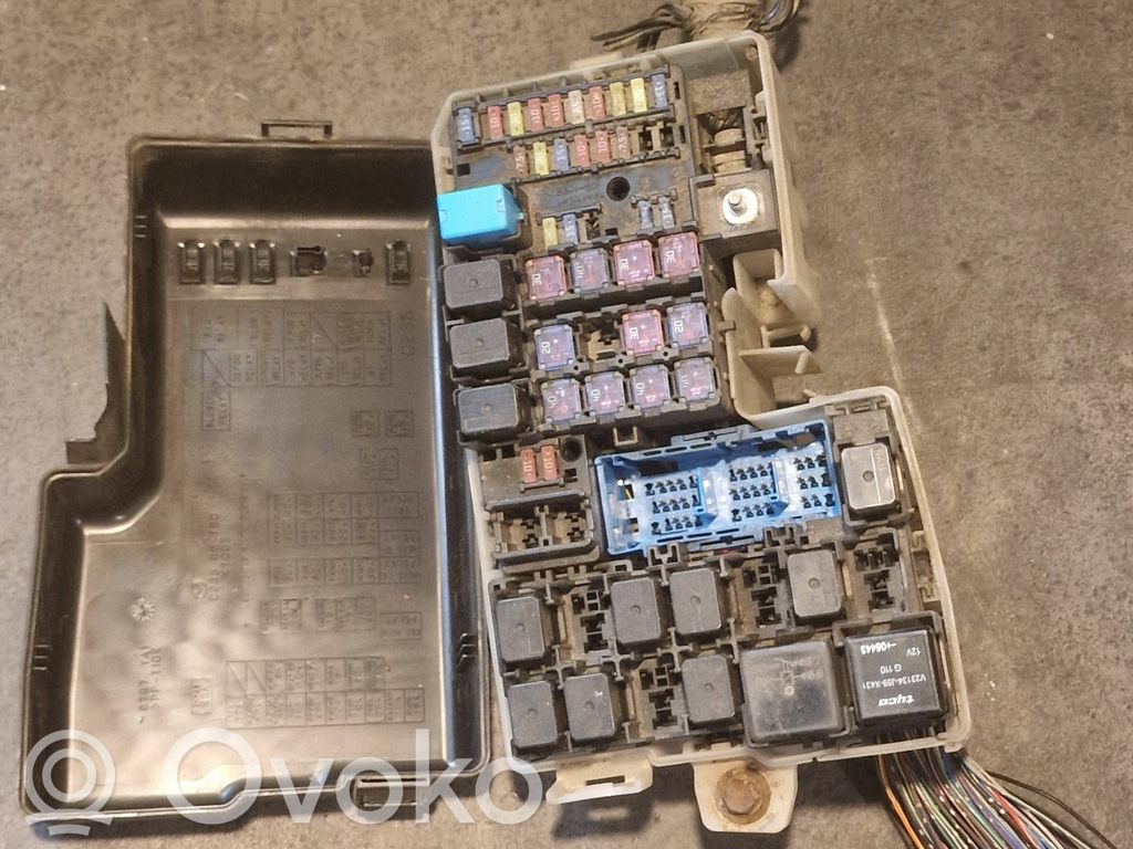 Mazda 5 Fuse box set 