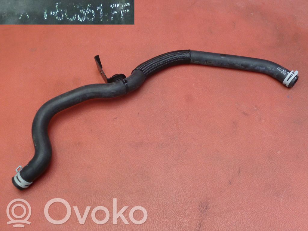 Ford Focus Engine coolant pipe/hose 