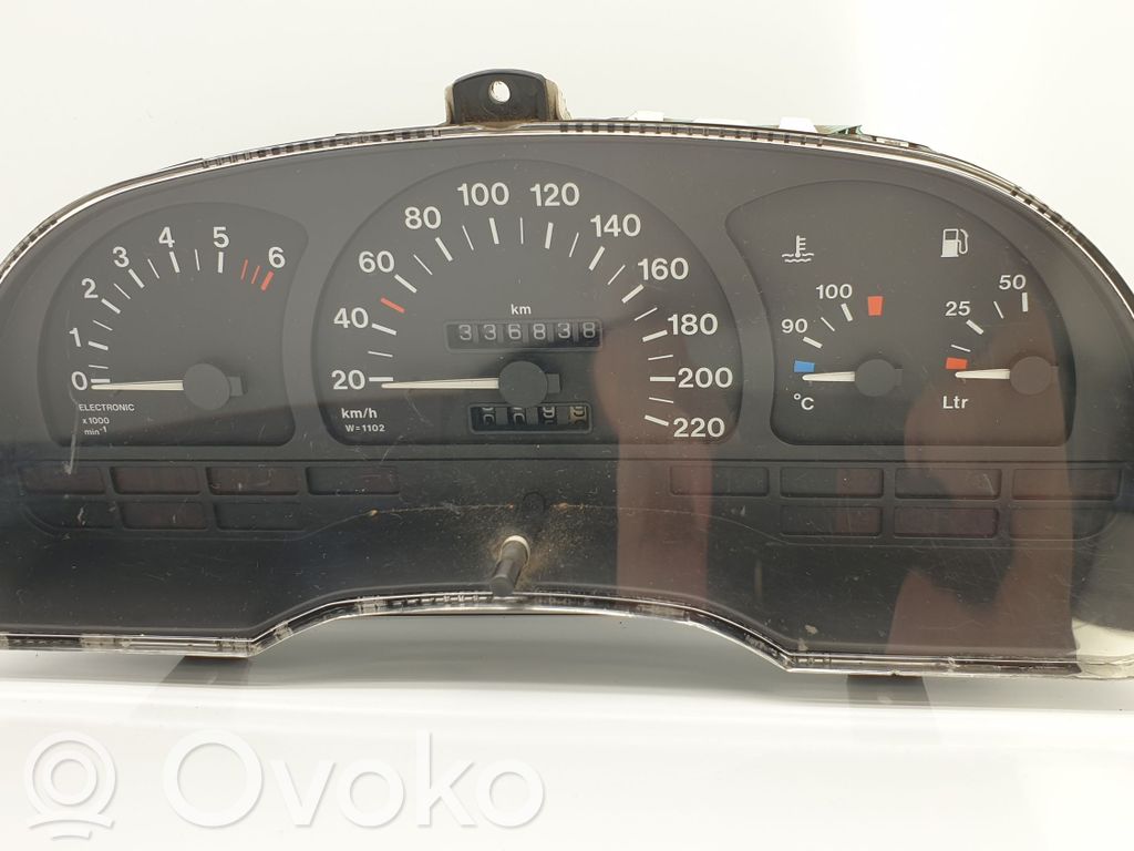Opel Astra F Speedometer (instrument cluster) 