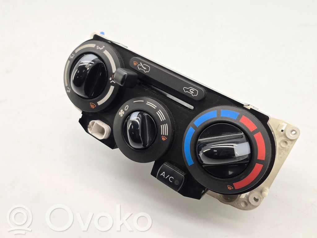Nissan Micra Climate control unit 