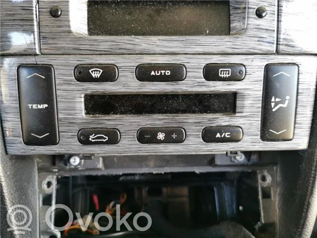 Interruptor del aire acondicionado (A/C)
