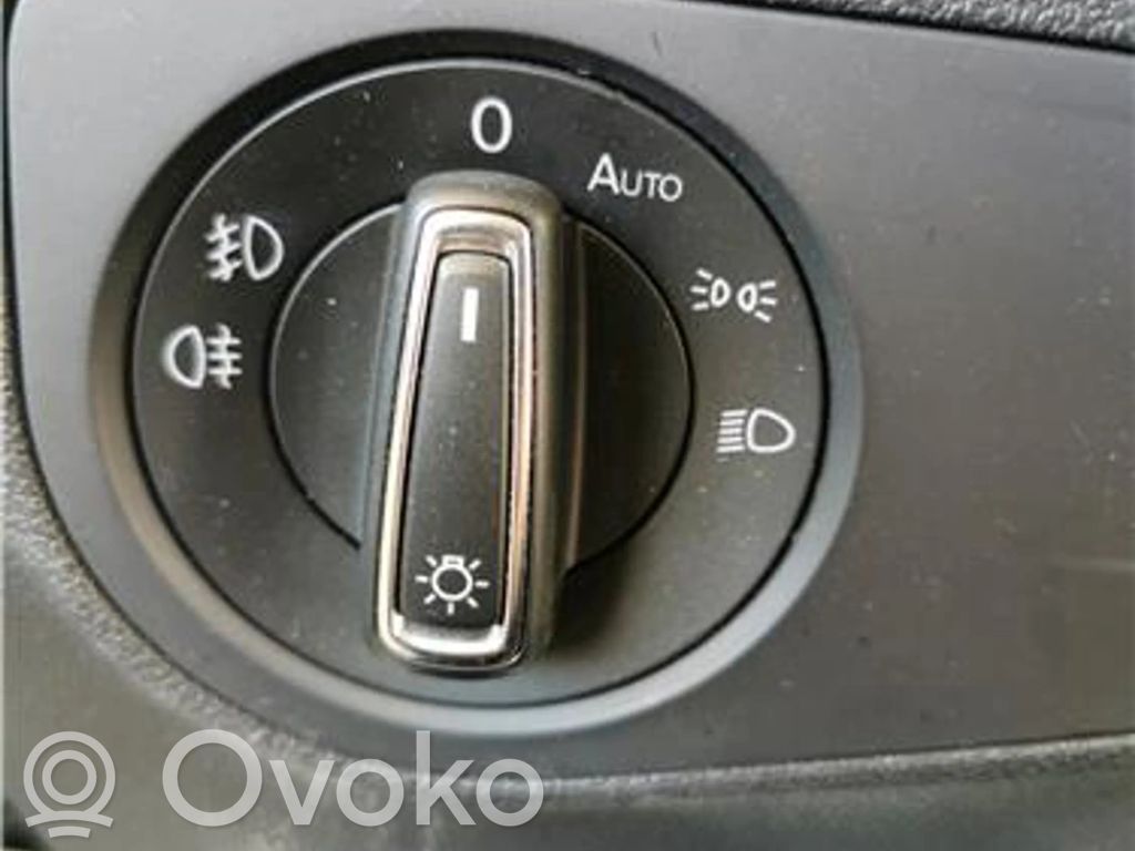 Light switch