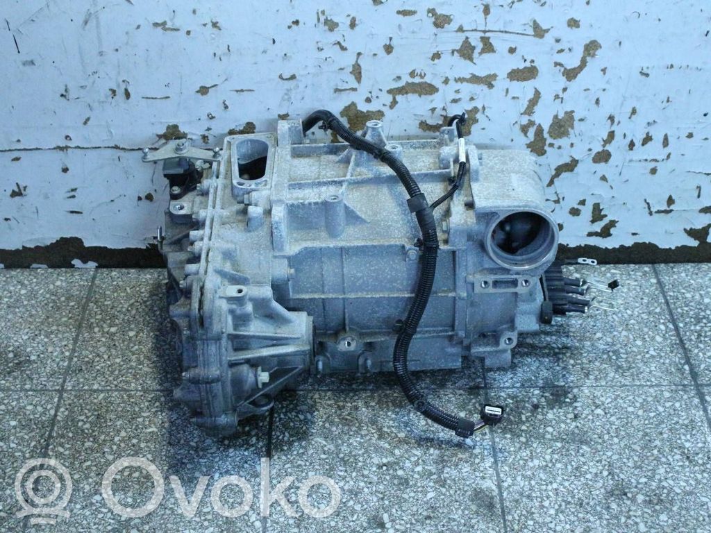 Engine   MAQ601,290106283R,RA001,290K47909R