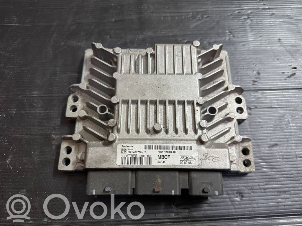Ford Focus Moottorin ohjainlaite/moduuli 