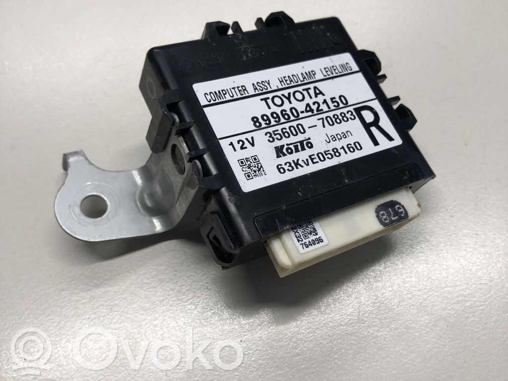 Toyota RAV 4 (XA40) Module d'éclairage LCM 
