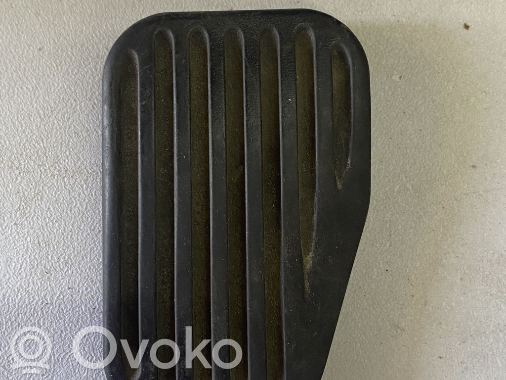 Volvo V70 Jarrupoljin 