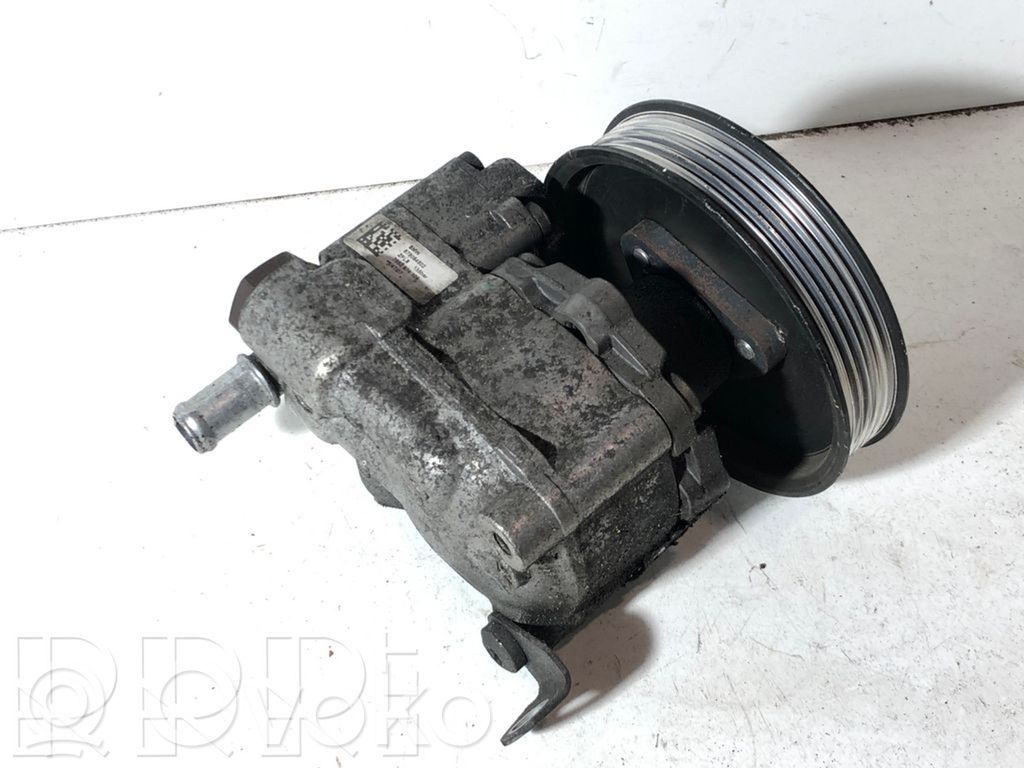 BMW 5 E60 E61 Power steering pump 